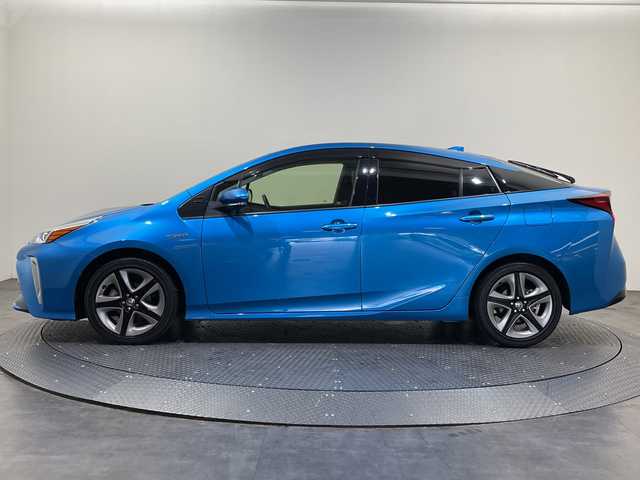 トヨタ プリウス Sツーリングセレクション 愛媛県 2019(平31)年 6.5万km ブルーM ９型ナビ/フルセグ／Ｂｌｕｅｔｏｏｔｈ／ＣＤ／ＤＶＤ/ＥＴＣ/前後ドライブレコーダー/クルーズコントロール/合皮シート/ＤＮ席シートヒーター/前後コーナーセンサー/レーンキープアシスト/LEDヘッドライト/オートマチックハイビーム/レーンキープアシスト