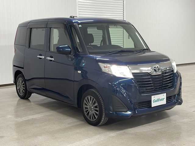 トヨタ ルーミー X 熊本県 2018(平30)年 4.1万km レーザーブルークリスタルシャイン 純正ＳＤナビ（ＣＤ/ＢＴ/ラジオ/ワンセグ）/バックカメラ/ＥＴＣ/片側パワースライドドア/横滑り防止装置/プッシュスタート/スマートキー/スタットレスタイヤ積載有/社外フロアマット