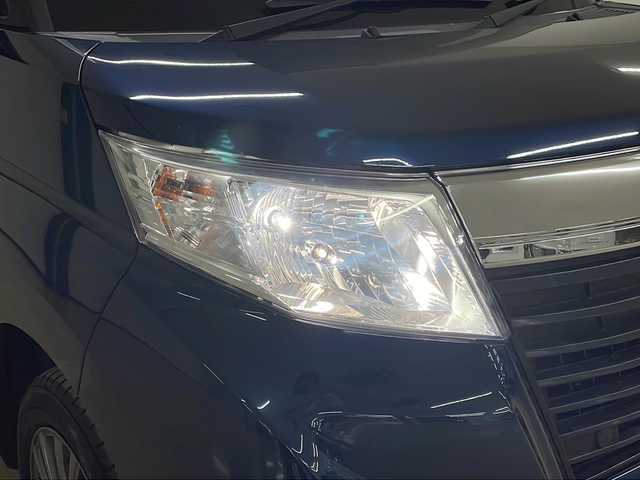 トヨタ ルーミー X 熊本県 2018(平30)年 4.1万km レーザーブルークリスタルシャイン 純正ＳＤナビ（ＣＤ/ＢＴ/ラジオ/ワンセグ）/バックカメラ/ＥＴＣ/片側パワースライドドア/横滑り防止装置/プッシュスタート/スマートキー/スタットレスタイヤ積載有/社外フロアマット