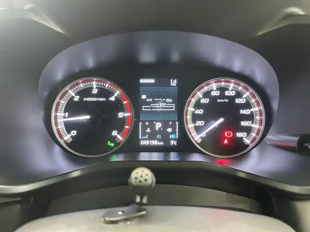 三菱 デリカＤ：５ G パワーパッケージ 鹿児島県 2021(令3)年 5万km ウォームホワイトパール 純正10.1インチナビ/フルセグTV/BT/CD/DVD/MSV/マルチアラウンドモニター/e-Assist/両側パワースライドドア/エレクトリックテールゲート/レーダークルーズコントロール/運転席パワーシート/前席シートヒーター/ステアリングヒーター/パドルシフト/AC100V電源/LEDヘッドライト/社外ドライブレコーダー/ETC/純正18インチアルミホイール/純正フロアマット