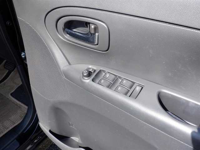 ダイハツ タント G 静岡県 2012(平24)年 12万km ブラックマイカメタリック  Clarion SDナビ(NX311)/ スマートキー/ 助手席側パワースライドドア/ ヘッドライトレベライザー/ 純正14インチアルミ/ ETC/ フォグランプ/ 純正フロアマット/ ドアバイザー