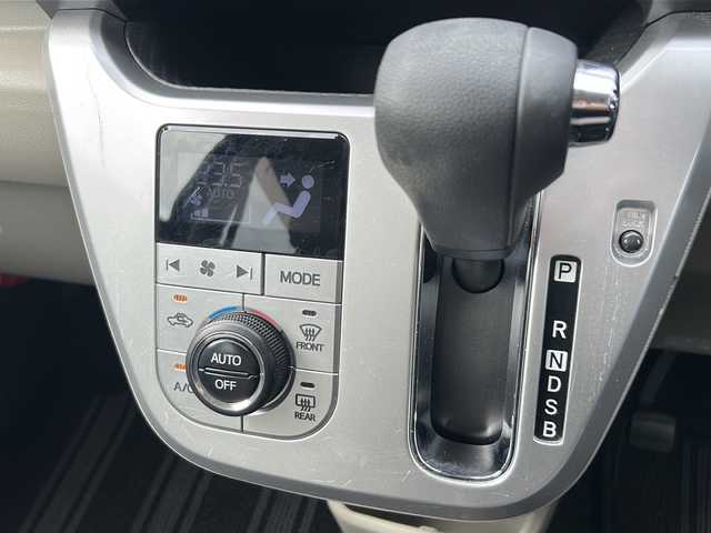 ダイハツ キャスト スタイル G SAⅡ 愛媛県 2015(平27)年 6.4万km ディープブルークリスタルマイカ 社外Panasonicナビ/Bluetooth/フルセグ/CD/DVD/USB/ETC/バックカメラ/純正フロアマット/純正15インチAW/プッシュスタート/アイドリングストップ/スマートアシスト/オートLEDヘッドライト/フォグランプ/横滑り防止装置/衝突被害軽減システム/保証書/取扱説明書