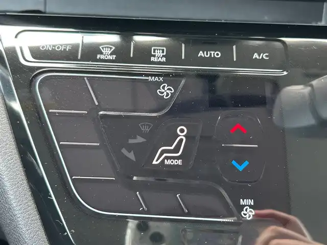 日産 ルークス ハイウェイスター X 熊本県 2021(令3)年 4.3万km ブラック 衝突軽減ブレーキ/プッシュスタート/純正ナビ/（CD・DVD・フルセグTV・BTオーディオ・SD）/アラウンドビューモニター/ETC/ドライブレコーダー/純正14インチAW/片側パワースライドドア/LEDヘッドライト/オートライト/LEDフォグライト/前後コーナーセンサー/横滑り防止装置/ウィンカーミラー/純正フロアマット/純正ドアバイザー