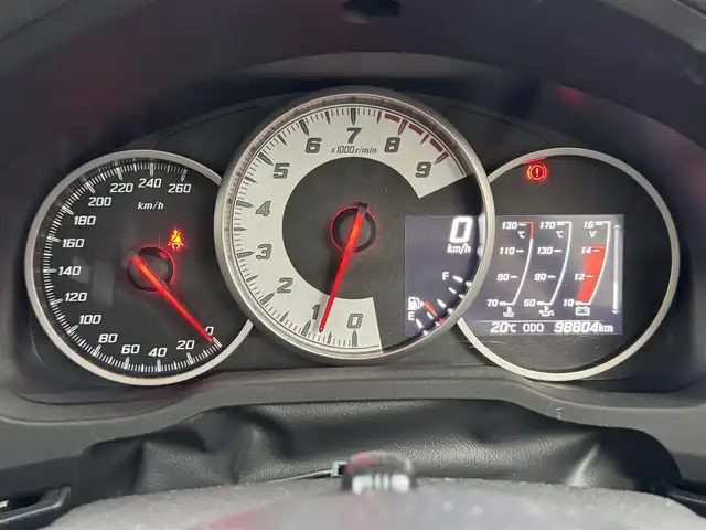 トヨタ ８６ GT リミテッド ブラックPKG 福岡県 2017(平29)年 9.8万km クリスタルホワイトパール ブレンボキャリパ　/社外リアスポイラー　/取説/保証書/純正アルミホイール　/ＬＥＤヘッドライト　/ＬＥＤフォグランプ　/ハーフレザー　/Ｄ／Ｎシートヒーター　/ＨＤＭＩ　/純正ナビ　/ドラレコ　ＣＤ／ＢＴ／ＵＳＢ　/スペアキー