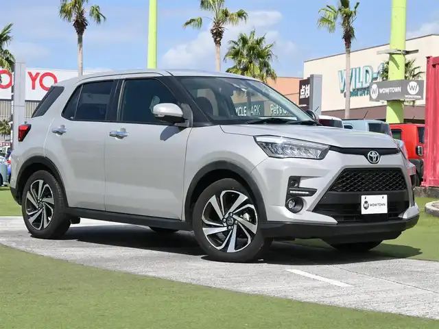 トヨタ ライズ Z 千葉県 2022(令4)年 1.3万km スムースグレーマイカメタリック スマートアシストIII/レーダークルーズコントロール/ブラインドスポットモニター/エコアイドル/純正SDナビ/ワンセグTV/【CD再生機能　Bluetooth接続】/バックカメラ/ドライブレコーダー/前席シートヒーター/革巻きステアリング/ステアリングスイッチ/ETC/LEDヘッドライト/フォグライト/ウインカーミラー/コーナーセンサー/純正17インチアルミホイル/サイド/カーテンエアバッグ/キーフリーシステム