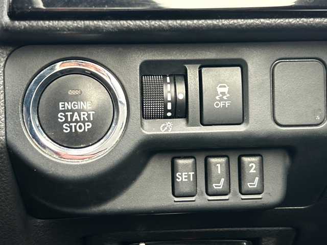 スバル レヴォーグ 1．6STIスポーツアイサイト 埼玉県 2016(平28)年 8.7万km クリスタルホワイトP 純正ナビ　/フルセグ/DVD/CD/BT/USB/SD/FM/AM/バックカメラ　　/サイドカメラ　/前後ドライブレコーダー/オートライト/ＥＴＣ　/前席シートヒーター　/前席パワーシート　/運転席メモリーシート　/ＢＳＭ　/ＡＣＣ　/衝突軽減システム　/スマートキー２本/横滑り防止/アイドリングストップ/ステアリングスイッチ/パドルシフト/レーンキープアシスト　/保証書　/取扱説明書