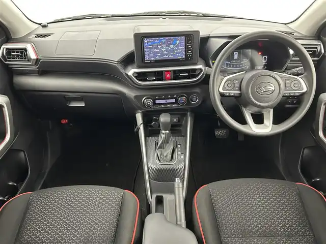 ダイハツ ロッキー G 福岡県 2021(令3)年 4.9万km ナチュラルベージュマイカM 社外ナビ　/バックカメラ　/ＥＴＣ　/アダプティブクルーズコントロール　/コーナーセンサー　/衝突被害軽減　/レーンキープ　/踏み間違い防止　/先行車発進お知らせ　/ＭＴモード付き　/シートヒーター　/純正１７インチＡＷ
