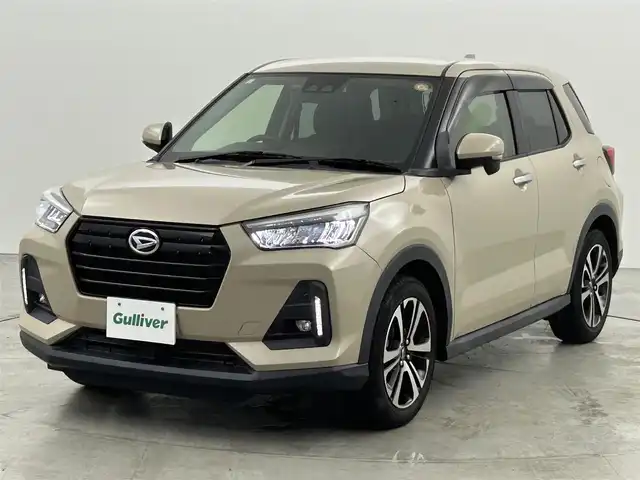 ダイハツ ロッキー G 福岡県 2021(令3)年 4.9万km ナチュラルベージュマイカM 社外ナビ　/バックカメラ　/ＥＴＣ　/アダプティブクルーズコントロール　/コーナーセンサー　/衝突被害軽減　/レーンキープ　/踏み間違い防止　/先行車発進お知らせ　/ＭＴモード付き　/シートヒーター　/純正１７インチＡＷ