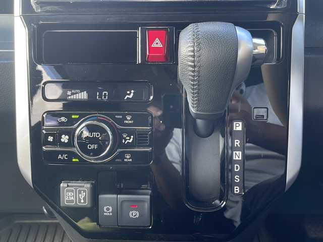 トヨタ ルーミー カスタムG 山口県 2022(令4)年 3.2万km ブラックマイカメタリック 両側パワースライドドア　/全方位カメラ　/クリアランスソナー　/オートクルーズコントロール　/デジタルインナーミラー/ＬＥＤヘッドライト　/オートライト　/メーカーディスプレイオーディオ　/フルセグテレビ　/純正フロアマット/ドライブレコーダー/ETC　