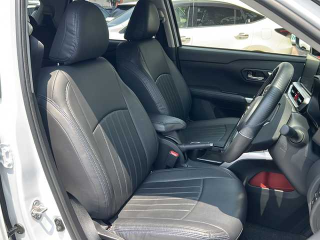 トヨタ ライズ Z 佐賀県 2019(令1)年 3.1万km シャイニングホワイトパール 純正ナビ/Bluetooth/ワンセグテレビ/ワンオーナー/バックカメラ、全周囲モニター/アイドリングストップ/衝突軽減システム/ETC/ヒートシーター/オートライト/オートエアコン/プッシュスタート/ステアリングスイッチ/電格ミラー/クリアランスソナー/スマートキー/スペアキー/取扱説明書/保証書/記録簿R４、２