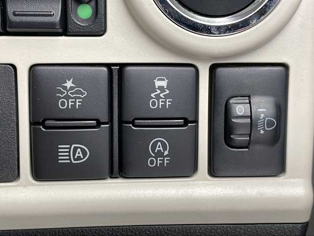 ダイハツ ムーヴ キャンバス X LTD メイクアップ SA Ⅲ 千葉県 2018(平30)年 3万km パールホワイトⅢ/ファインミントメタリック 2トーン 社外ナビ/AM/FM/CD/DVD/BT/SD/フルセグTV/バックカメラ/両側パワースライドドア/衝突被害軽減ブレーキ/オートハイビーム/踏み間違え防止機能/ETC/アイドリングストップ/プッシュスタート/電動格納ミラー