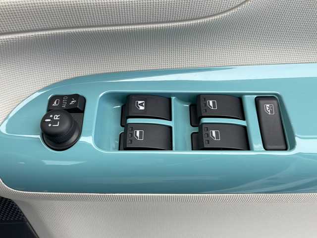 ダイハツ ムーヴ キャンバス X LTD メイクアップ SA Ⅲ 千葉県 2018(平30)年 3万km パールホワイトⅢ/ファインミントメタリック 2トーン 社外ナビ/AM/FM/CD/DVD/BT/SD/フルセグTV/バックカメラ/両側パワースライドドア/衝突被害軽減ブレーキ/オートハイビーム/踏み間違え防止機能/ETC/アイドリングストップ/プッシュスタート/電動格納ミラー