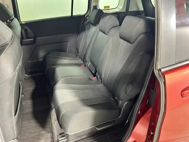 日産 ラフェスタ ハイウェイスターG 神奈川県 2016(平28)年 5.3万km 赤 純正7型SDナビゲーション【MM316D-A】/・BT/フルセグTV/CD/DVD/SD/バックカメラ/純正フリップダウンモニター/MTモード/両側電動スライドドア/アイドリングストップ機能/スマートキー/革巻きステアリング/ステアリングスイッチ/Autoライト/HIDヘッドライト/フォグランプ/シートリフター/トノカバー/電動格納ミラー/ウィンカーミラー/純正フロアマット/純正ドアバイザー/純正15インチアルミホイール