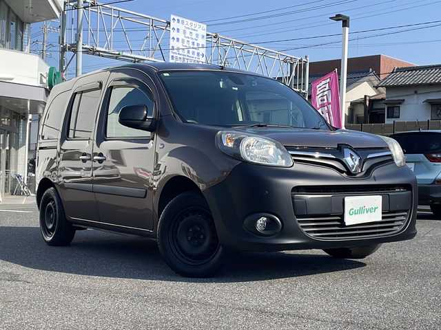 ルノー カングー アクティフ 愛知県 2015(平27)年 9.9万km 茶 /禁煙車//正規ディーラー車//社外ナビ・フルセグTV/　(AVIC-RZ09)//バックカメラ//ETC//両側スライドドア//ドライブレコーダー//コーナーセンサー//電動格納ミラー//ドアバイザー//純正フロアマット