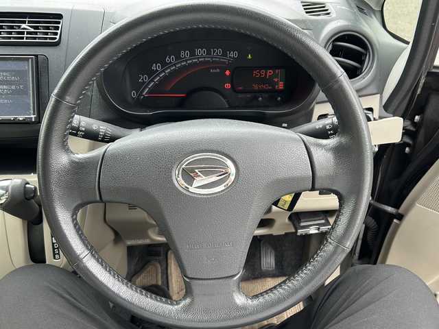 ダイハツ ムーヴ X SA 福島県 2013(平25)年 7.7万km ブラックマイカメタリック 社外SDナビ/（FM/CD/Bluetooth/SD）/ワンセグTV/ETC/衝突軽減ブレーキ/横滑り防止装置/アイドリングストップ/ハロゲン/オートライト/純正フロアマット/純正15インチAW/プッシュスタート/スマートキー