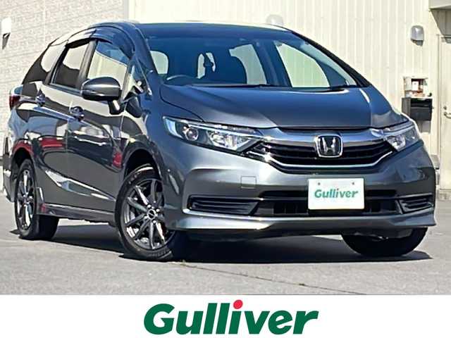 ホンダ シャトル G ホンダセンシング 道北・旭川 2020(令2)年 7万km シャイニンググレーM /４WD//禁煙車//寒冷地仕様//ワンオーナー//社外ナビ//CD/DVD/SD/USB/iPod/フルセグTV/BT//純正エンジンスターター//バックカメラ//衝突軽減ブレーキ//誤発進抑制機能//路外逸脱抑制機能//車線維持支援システム//歩行者事故低減ステアリング//アダプティブクルーズコントロール//ステアリングスイッチ//リアヒーター//ワイパーデアイサー//オートライト//純正フロアマット//ビルトインETC//スチールホイール冬タイヤ積込//スペアキー//保証書//取扱説明書