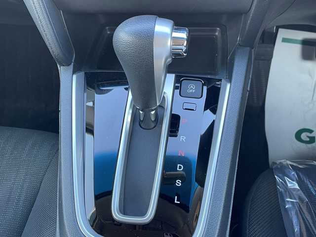 ホンダ シャトル G ホンダセンシング 道北・旭川 2020(令2)年 7万km シャイニンググレーM /４WD//禁煙車//寒冷地仕様//ワンオーナー//社外ナビ//CD/DVD/SD/USB/iPod/フルセグTV/BT//純正エンジンスターター//バックカメラ//衝突軽減ブレーキ//誤発進抑制機能//路外逸脱抑制機能//車線維持支援システム//歩行者事故低減ステアリング//アダプティブクルーズコントロール//ステアリングスイッチ//リアヒーター//ワイパーデアイサー//オートライト//純正フロアマット//ビルトインETC//スチールホイール冬タイヤ積込//スペアキー//保証書//取扱説明書