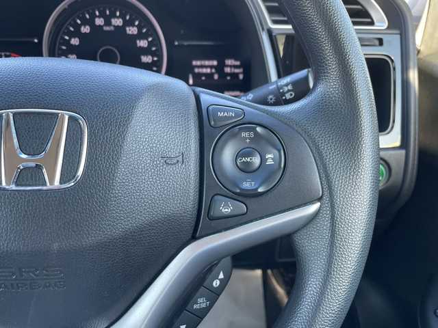 ホンダ シャトル G ホンダセンシング 道北・旭川 2020(令2)年 7万km シャイニンググレーM /４WD//禁煙車//寒冷地仕様//ワンオーナー//社外ナビ//CD/DVD/SD/USB/iPod/フルセグTV/BT//純正エンジンスターター//バックカメラ//衝突軽減ブレーキ//誤発進抑制機能//路外逸脱抑制機能//車線維持支援システム//歩行者事故低減ステアリング//アダプティブクルーズコントロール//ステアリングスイッチ//リアヒーター//ワイパーデアイサー//オートライト//純正フロアマット//ビルトインETC//スチールホイール冬タイヤ積込//スペアキー//保証書//取扱説明書