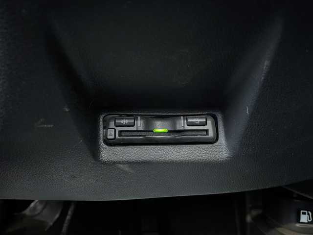 ホンダ シャトル G ホンダセンシング 道北・旭川 2020(令2)年 7万km シャイニンググレーM /４WD//禁煙車//寒冷地仕様//ワンオーナー//社外ナビ//CD/DVD/SD/USB/iPod/フルセグTV/BT//純正エンジンスターター//バックカメラ//衝突軽減ブレーキ//誤発進抑制機能//路外逸脱抑制機能//車線維持支援システム//歩行者事故低減ステアリング//アダプティブクルーズコントロール//ステアリングスイッチ//リアヒーター//ワイパーデアイサー//オートライト//純正フロアマット//ビルトインETC//スチールホイール冬タイヤ積込//スペアキー//保証書//取扱説明書