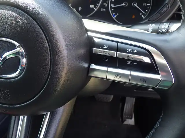 マツダ ＣＸ－３０ 20S プロアクティブツーリングセレ 千葉県 2020(令2)年 4万km ソウルレッドクリスタルM i-ACTIVSENSE/・スマートブレーキサポート/・レーンキープ・アシスト・システム/・ブラインドスポットモニタリング/アクティブ・ドライビング・ディスプレイ/運転席パワーシート/前席シートヒーター/純正SDナビ/地デジTV/【DVD/CD再生機能　Bluetooth接続】/【Apple CarPlay　Android Auto対応】/バックカメラ/革巻きステアリング/ステアリングヒーター/ステアリングスイッチ/LEDヘッドライト/ウインカーミラー/コーナーセンサー/純正18インチアルミホイル/サイド/カーテンエアバッグ/アドバンストキーレスエントリー