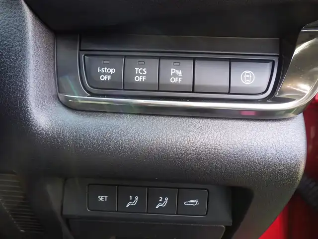 マツダ ＣＸ－３０ 20S プロアクティブツーリングセレ 千葉県 2020(令2)年 4万km ソウルレッドクリスタルM i-ACTIVSENSE/・スマートブレーキサポート/・レーンキープ・アシスト・システム/・ブラインドスポットモニタリング/アクティブ・ドライビング・ディスプレイ/運転席パワーシート/前席シートヒーター/純正SDナビ/地デジTV/【DVD/CD再生機能　Bluetooth接続】/【Apple CarPlay　Android Auto対応】/バックカメラ/革巻きステアリング/ステアリングヒーター/ステアリングスイッチ/LEDヘッドライト/ウインカーミラー/コーナーセンサー/純正18インチアルミホイル/サイド/カーテンエアバッグ/アドバンストキーレスエントリー