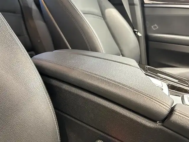 ＢＭＷ ５２３ｄ ツーリング ラグジュアリー 福岡県 2015(平27)年 5.9万km 青 黒革　/コンフォートコンフォートアクセス　/純正ナビ／フルセグ　/Ｂカメラ　/Ｂｌｕｅｔｏｏｔｈ　/アンビエントライト　/アダクティブクルーズコントロール　/メモリ付パワーシート　/シートヒーター　/スマートキー