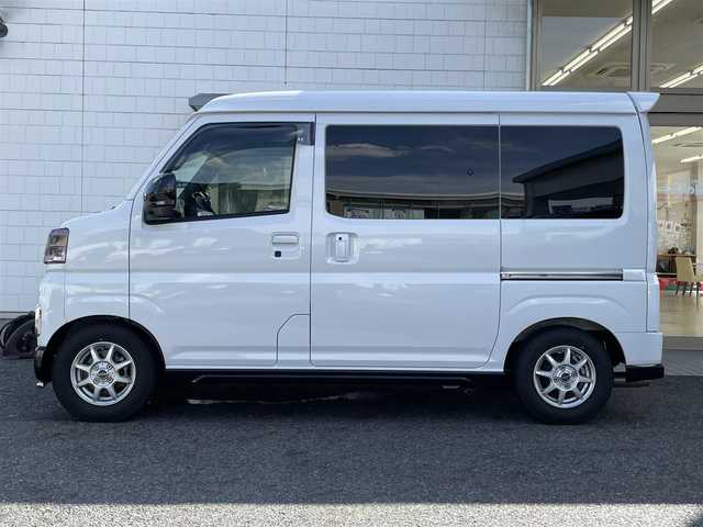 ダイハツ アトレー バン RS 滋賀県 2022(令4)年 1.2万km シャイニングホワイトパール ワンオーナー/メモリナビ/フルセグテレビ/バックカメラ/アイドリングストップ/前車追従クルーズコントロール/レーンキープコントロール/プッシュスタート/両側パワースライドドア/ETC/LED/ローダウン/社外マフラー(純正マフラー有）/社外ヘッドライトカバー/デジタルリアビューミラー/D席シートヒーター/遠隔エンジンスターター/ドアバイザー