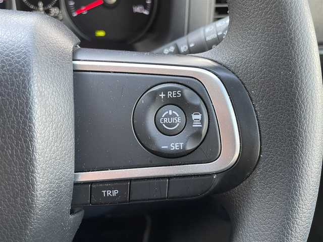ダイハツ アトレー バン RS 滋賀県 2022(令4)年 1.2万km シャイニングホワイトパール ワンオーナー/メモリナビ/フルセグテレビ/バックカメラ/アイドリングストップ/前車追従クルーズコントロール/レーンキープコントロール/プッシュスタート/両側パワースライドドア/ETC/LED/ローダウン/社外マフラー(純正マフラー有）/社外ヘッドライトカバー/デジタルリアビューミラー/D席シートヒーター/遠隔エンジンスターター/ドアバイザー