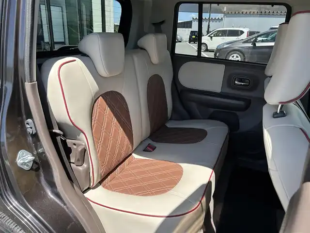 スズキ ラパン ショコラ G 鳥取県 2014(平26)年 5.5万km アーバンブラウンパールメタリック 純正CDオーディオ/キセノンライト/オートライト/ショコラ専用レザーシート/ショコラ専用革巻きハンドル/純正14インチホワイトアルミホイール/プッシュエンジンスタート/アイドリングストップ/電動格納ミラー/社外フロアマット/ドアバイザー/スマートキー