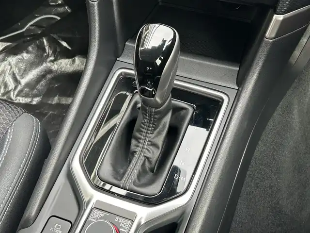 スバル フォレスター プレミアム 静岡県 2020(令2)年 1.5万km ジャスパーグリーンM 純正8インチナビ/（Bluetooth/SD/CD/DVD/USB/AUX）/フルセグTV/ETC2.0/ドライブレコーダー/オートライト/オートハイビーム/パワーシート/メモリーシート/デジタルインナーミラー/LEDヘッドライト/追従クルーズコントロール/純正18AW