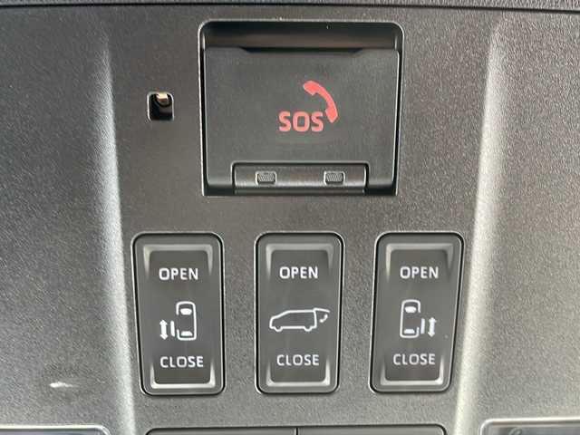 トヨタ アルファード Z 山形県 2023(令5)年 4.6万km プラチナホワイトパールマイカ 純正フリップダウンモニター/ワンオーナー/禁煙車/Toyota Safety Sense/・プリクラッシュセーフティ/・レーントレーシングアシスト/・レーダークルーズコントロール/・ロードサインアシスト/・発進遅れ告知機能/・プロアクティブドライビングアシスト/・ドライバー異常時対応システム/・オートマチックハイビーム/・アダプティブハイビームシステム/・緊急時操舵支援（アクティブ操舵機能）/ブラインドスポットモニター/純正ディスプレイオーディオナビ/BT.USB.HDMI.MiraCast/フルセグ/パノラミックビューモニター/ビルトインETC２．０/おくだけ充電/両側パワースライド/レザーシート/パワーシート/シートヒーター/ベンチレーション/パワーバックドア/ドライブレコーダー/ミラーヒーター/電動パーキングブレーキ/オートホールド/LEDヘッドライト/プッシュスタート/スマートキーｘ２