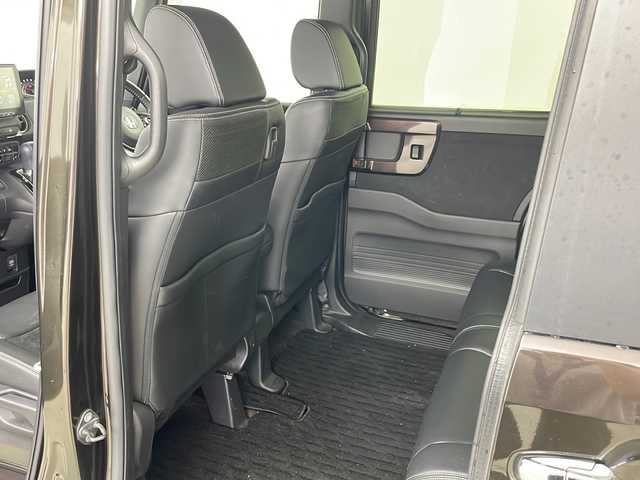 ホンダ Ｎ ＢＯＸ カスタム G L ターボ ホンダセンシング 道央・札幌 2020(令2)年 3.6万km プレミアムグラマラスブロンズP ・ワンオーナー /・4WD/・社外ディスプレイオーディオ/　(BT/USB)/・バックカメラ/・両側パワースライドドア /・HondaSENSING/　衝突軽減ブレーキ/　誤発進抑制(前後)/　アダプディブクルーズコンントロール/　先行車発進お知らせ/　車線逸脱抑制/　標識認識/　車線維持支援/　オードハイビーム/・オートライト/・LEDヘッドライト/・フォグランプ/・純正エンジンスターター /・純正ドライブレコーダー/・ビルトインETC/・前席シートヒーター /・パドルシフト/・純正フロアマット/・ドアバイザー/・純正15インチアルミホイール/・スペアキー/・積込タイヤ/・取扱説明書/・保証書