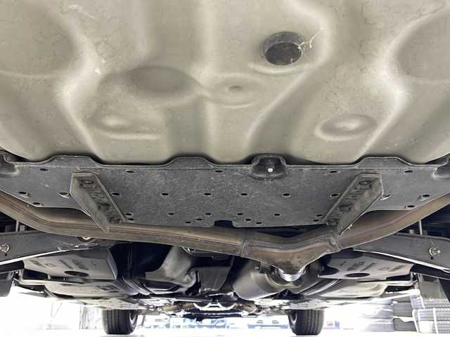 トヨタ マークＸ 250G Four 岐阜県 2011(平23)年 3.6万km アイスチタニウムマイカメタリック 4WD/純正7インチHDDナビ/　(AM/FM/CD/DVD/フルセグTV)/バックカメラ/オートライト/オートエアコン/電動格納ミラー/ステアリングスイッチ/キセノンライト/MTモード付AT/ETC/オールオートパワーウィンドウ/純正アルミホイール/純正フロアマット/純正ドアバイザー/アルミホイール付スタッドレスタイヤ積込あり