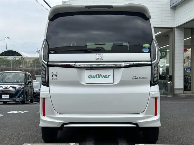ホンダ Ｎ ＢＯＸ カスタム G L ホンダセンシング 長崎県 2018(平30)年 5.2万km プラチナホワイトパール ・プッシュスタート/・純正SDナビ（AM/FM/TV/CD/DVD/SD）/・ハンドルスイッチ/・ブルートゥース/・クルーズコントロール（追従機能有）/・ETC/・USB×２/・バックカメラ/・片側パワースライドドア/・オートライト/・LEDライト/・横滑り防止装置/・衝突軽減システム/・レーンキープアシスト/・車線逸脱警報装置