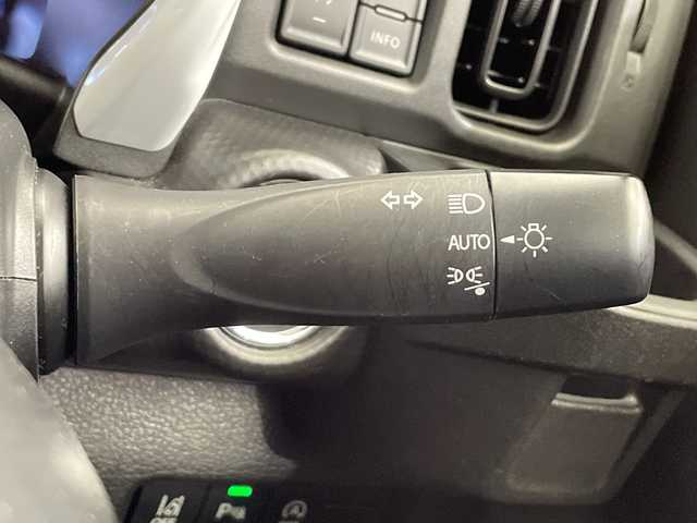 スズキ ハスラー HYBRID G 栃木県 2021(令3)年 4.7万km ブリスクブルーメタリック/ホワイト2トーンルーフ 社外ナビ(AVIC-BZ501)/(Bluetooth・CD・DVD・USB)/バックカメラ/スズキセーフティサポート/ ・デュアルカメラブレーキサポート/ ・レーンキープアシスト/ ・後方コーナーセンサー/前席シートヒーター/フロアマット/スマートキー/スペアキー/アイドリングストップ/ハロゲンヘッドランプ/オートライト/禁煙車
