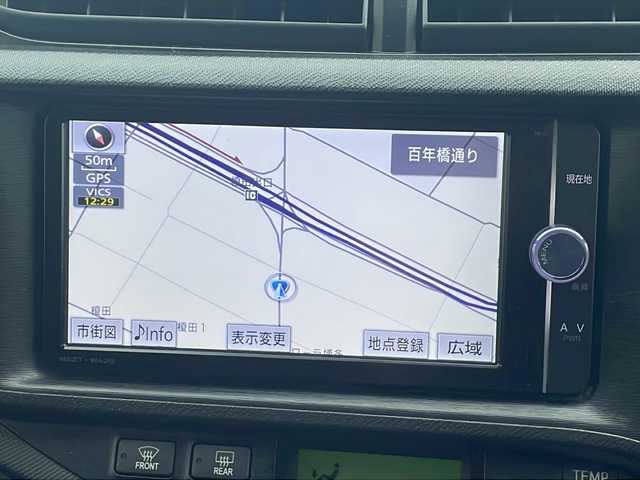 トヨタ アクア G 福岡県 2013(平25)年 4.6万km ライムホワイトパールクリスタルシャイン 純正ナビNSZT-W62G/（Bluetooth・フルセグTV・DVD再生機能）nanoe/ドライブレコーダー（前方）/エアロパーツ（フロント・サイド・リア）/nanoe/GPSレーダー探知機/シートヒーター（運転席。助手席）/バックカメラ/USB入力端子/純正フロアマット/純正アルミホイール/ABS/オートライト/AUTOエアコン/取扱説明書/保証書/スペアキー