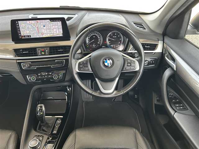 ＢＭＷ Ｘ１ xDrive 18d xライン 兵庫県 2020(令2)年 4.1万km ミネラルホワイト /ワンオーナー//コンフォートアクセス//純正HDDナビ//USB/BT//ステアリングリモコン//バックカメラ//パワーテールゲート//コーナーセンサー//アイドリングストップ//ハーフレザーシート//前席パワーシート//オートLEDヘッドランプ//LEDフォグランプ//ルーフレール//ミラー一体型ETC//ドライブレコーダー前後//アダプティブクルーズコントロール//インテリジェントセーフティ//衝突警告//歩行者警告//車線逸脱警告