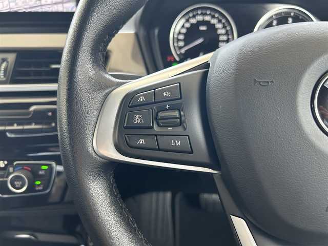 ＢＭＷ Ｘ１ xDrive 18d xライン 兵庫県 2020(令2)年 4.1万km ミネラルホワイト /ワンオーナー//コンフォートアクセス//純正HDDナビ//USB/BT//ステアリングリモコン//バックカメラ//パワーテールゲート//コーナーセンサー//アイドリングストップ//ハーフレザーシート//前席パワーシート//オートLEDヘッドランプ//LEDフォグランプ//ルーフレール//ミラー一体型ETC//ドライブレコーダー前後//アダプティブクルーズコントロール//インテリジェントセーフティ//衝突警告//歩行者警告//車線逸脱警告