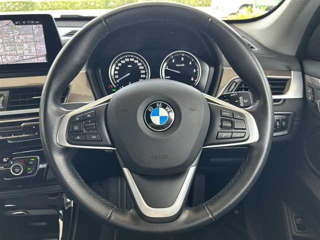 ＢＭＷ Ｘ１ xDrive 18d xライン 兵庫県 2020(令2)年 4.1万km ミネラルホワイト /ワンオーナー//コンフォートアクセス//純正HDDナビ//USB/BT//ステアリングリモコン//バックカメラ//パワーテールゲート//コーナーセンサー//アイドリングストップ//ハーフレザーシート//前席パワーシート//オートLEDヘッドランプ//LEDフォグランプ//ルーフレール//ミラー一体型ETC//ドライブレコーダー前後//アダプティブクルーズコントロール//インテリジェントセーフティ//衝突警告//歩行者警告//車線逸脱警告