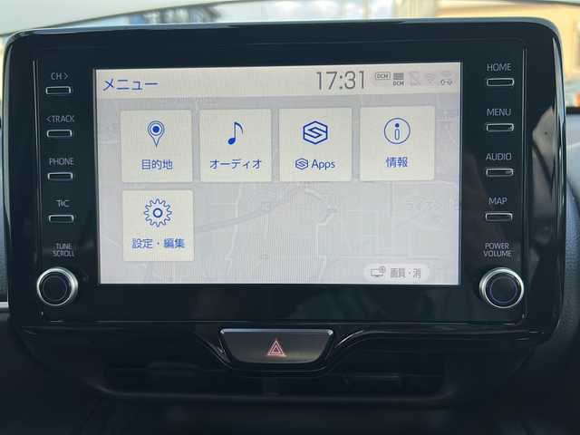 トヨタ ヤリスクロス Z アドベンチャー 神奈川県 2022(令4)年 3.1万km プラチナホワイトパールマイカ 純正ＳＤナビ/Bluetooth　/レーダークルーズコントロール　/バックカメラ　/ＬＥＤヘッドライト　/オートライト　/オートマチックハイビーム　/Ｄ席パワーシート　/前後コーナーセンサー　/ビルドインＥＴＣ　/ドライブレコーダー/スマートキー/プッシュスタート/純正フロアマット/純正AW/ABS/横滑り防止装置/レーンキープアシスト