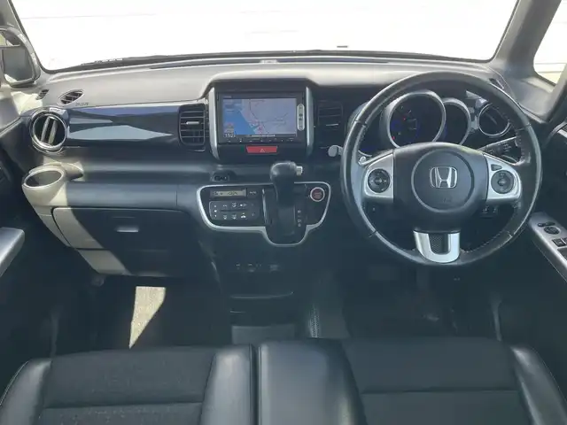 ホンダ Ｎ ＢＯＸ カスタム G ターボ Lパッケージ 長崎県 2016(平28)年 10.3万km スマートブラック (株)IDOMが運営する【じしゃロン長崎店】の自社ローン専用車両になりますこちらは現金またはオートローンご利用時の価格です。自社ローンご希望の方は別途その旨お申付け下さい/Gathersナビ/（BLUETOOTH/ワンセグ/AM/FM/CD/DVD)/バックカメラ/両側パワースライドドア/クルーズコントロール/オートライト/ハーフレザー/純正15インチAW/アイドリングストップ/横滑り防止装置/盗難防止装置/サンシェード/電動格納ミラー/スマートキー/ETC/保証書