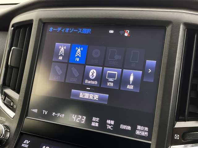 トヨタ クラウン ハイブリッド アスリートS 新潟県 2015(平27)年 13.3万km ホワイトパールクリスタルシャイン サンルーフ/純正メモリナビ/　フルセグTV/Bluetooth/CD/DVD/USB/クルーズコントロール/前席パワーシート/前席シートヒーター/ドライブレコーダー/バックモニター/ビルトインETC/横滑り防止装置/ステアリングヒーター/レザーステアリング/ステアリングスイッチ