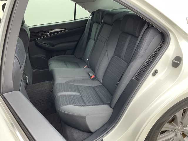 トヨタ クラウン ハイブリッド アスリートS 新潟県 2015(平27)年 13.3万km ホワイトパールクリスタルシャイン サンルーフ/純正メモリナビ/　フルセグTV/Bluetooth/CD/DVD/USB/クルーズコントロール/前席パワーシート/前席シートヒーター/ドライブレコーダー/バックモニター/ビルトインETC/横滑り防止装置/ステアリングヒーター/レザーステアリング/ステアリングスイッチ