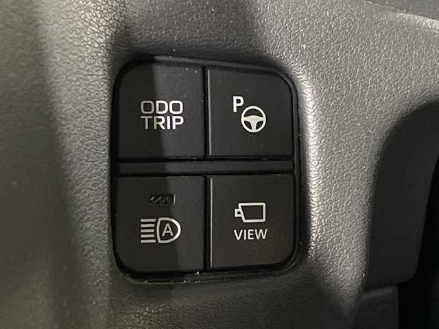 トヨタ クラウン ハイブリッド RS アドバンス 福岡県 2019(平31)年 5万km ホワイトパールクリスタルシャイン 禁煙車/純正メモリーナビゲーション/フルセグテレビ/TVキット/全方位モニター/レーダークルーズコントロール/LEDヘッドライト/ブラインドスポットモニター/メモリーシート/パワーシート/シートヒーター/ハンドルヒーター/ドライブレコーダー前後/純正18インチアルミホイール/オートライト/オートハイビーム/コーナーセンサー/パトルシフト/ドアバイザー