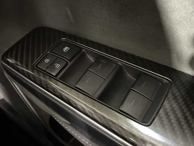 トヨタ クラウン ハイブリッド RS アドバンス 福岡県 2019(平31)年 5万km ホワイトパールクリスタルシャイン 禁煙車/純正メモリーナビゲーション/フルセグテレビ/TVキット/全方位モニター/レーダークルーズコントロール/LEDヘッドライト/ブラインドスポットモニター/メモリーシート/パワーシート/シートヒーター/ハンドルヒーター/ドライブレコーダー前後/純正18インチアルミホイール/オートライト/オートハイビーム/コーナーセンサー/パトルシフト/ドアバイザー