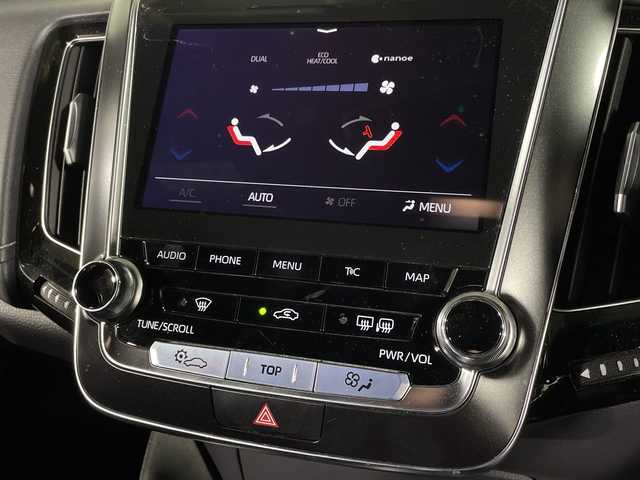 トヨタ クラウン ハイブリッド RS アドバンス 福岡県 2019(平31)年 5万km ホワイトパールクリスタルシャイン 禁煙車/純正メモリーナビゲーション/フルセグテレビ/TVキット/全方位モニター/レーダークルーズコントロール/LEDヘッドライト/ブラインドスポットモニター/メモリーシート/パワーシート/シートヒーター/ハンドルヒーター/ドライブレコーダー前後/純正18インチアルミホイール/オートライト/オートハイビーム/コーナーセンサー/パトルシフト/ドアバイザー