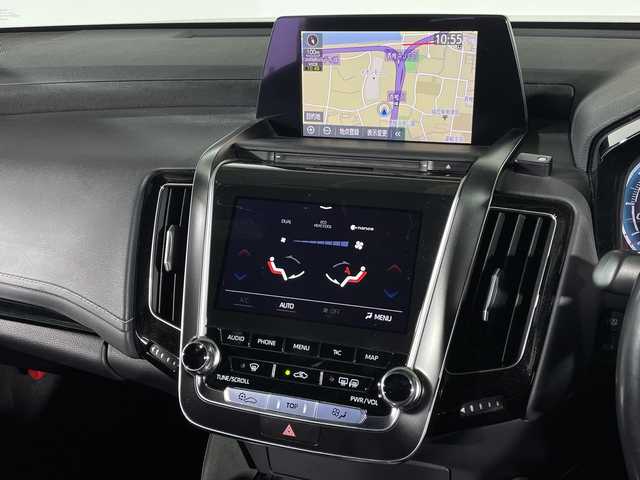 トヨタ クラウン ハイブリッド RS アドバンス 福岡県 2019(平31)年 5万km ホワイトパールクリスタルシャイン 禁煙車/純正メモリーナビゲーション/フルセグテレビ/TVキット/全方位モニター/レーダークルーズコントロール/LEDヘッドライト/ブラインドスポットモニター/メモリーシート/パワーシート/シートヒーター/ハンドルヒーター/ドライブレコーダー前後/純正18インチアルミホイール/オートライト/オートハイビーム/コーナーセンサー/パトルシフト/ドアバイザー