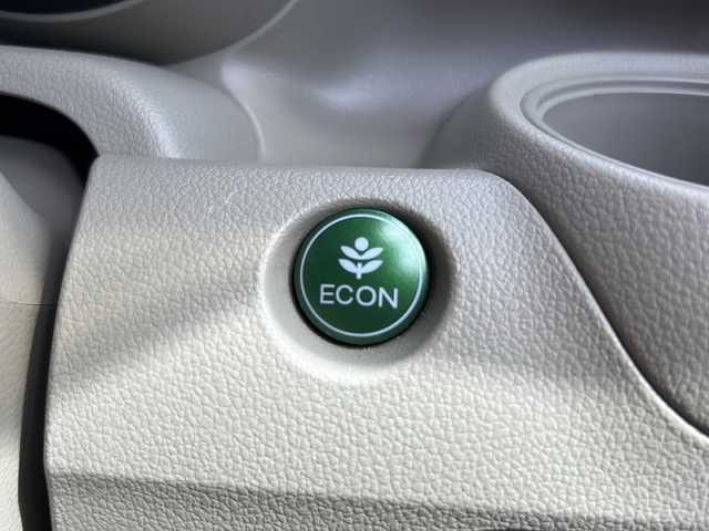 ホンダ Ｎ ＢＯＸ G 佐賀県 2013(平25)年 11.2万km プレミアムホワイトパール 純正ナビ(AVIC-MRZ99)/Bluetooth/CD/DVD/ワンセグテレビ/オートエアコン/プッシュスタート/ETC/両側スライドドア/チップアップシート/アイドリングストップ/電格ミラー/横滑り防止装置/電格ミラー/ソケット/スマートキー/保証書/取扱説明書/記録簿R4/2H30/28