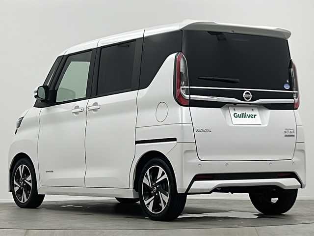 日産 ルークス HWS Gターボ プロパイロットED 大阪府 2022(令4)年 5.4万km ホワイトパール 純正9インチナビ/アラウンドビューモニター/プロパイロット/追従クルーズコントロール/レーンキープアシスト/エマージェンシーブレーキ/オートマチックハイビーム/オートライト/LEDヘッドライト/快適パックA/リアリーシングファン/パーソナルテーブル/ロールサンシェード/ビルトインETC