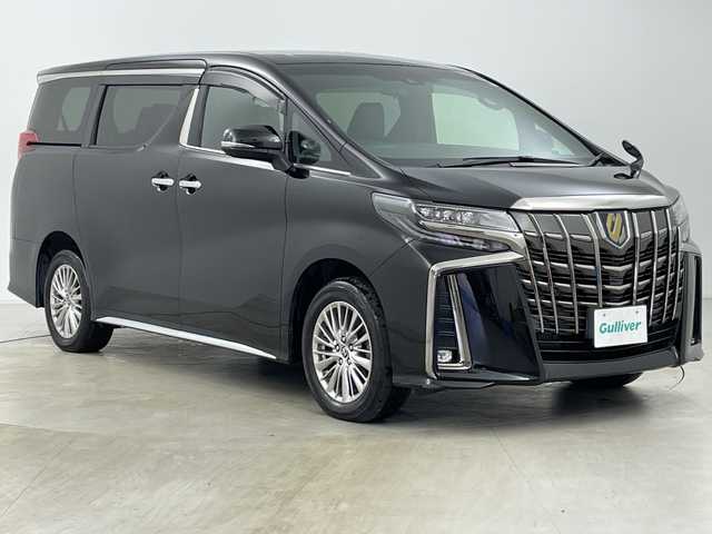 トヨタ アルファードハイブリット S タイプゴールドⅡ 道央・札幌 2022(令4)年 3.6万km ブラック ・4WD/・純正ナビ&CD&DVD&BT&TV&Miracast/・バックカメラ/・両側パワースライドドア/・パワーバックドア/・純正フリップダウンモニター/・トヨタセーフティセンス/・レーダークルーズコントロール/・クリアランスソナー/・ビルトインETC2.0/・衝突軽減ブレーキ/・ハーフレザーシート/・AC100V/・LEDヘッドライト/・オートハイビーム/・オートライト/・スマートキー/・純正17インチAW